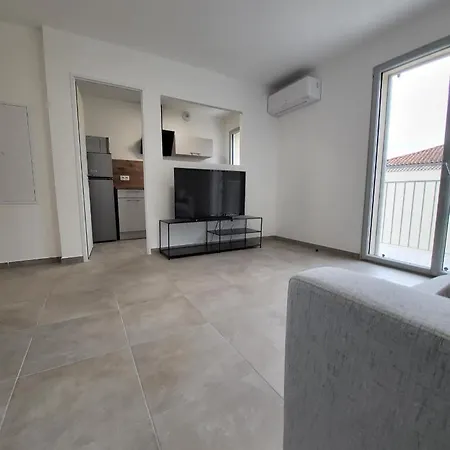 公寓 Type 1 Neuf En Hyper Centre Avec Parking *